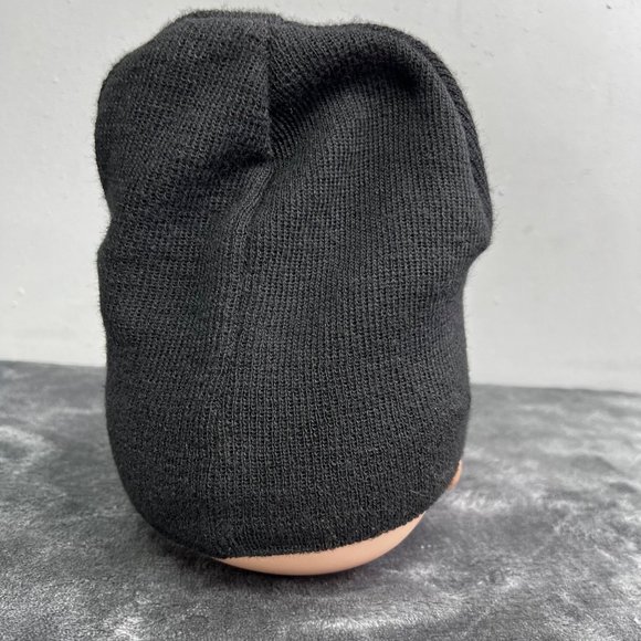 Skull Beanie Hat Black Knit Winter Embroidered Acrylic Child Size Crossbones - Picture 4 of 8